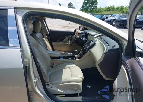 2014 Buick Lacrosse Leather Group z USA, uszkodzony, nr VIN 1G4GB5GR2EF285584